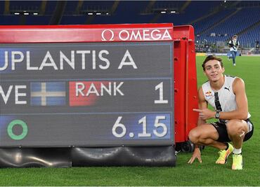 Duplantis logra la mejor actuación de la historia al aire libre en salto con garrocha