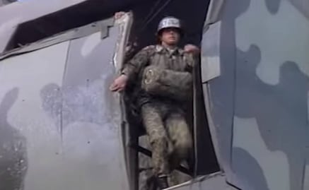 El cadete Tello de la serie de Luis Miguel no existe