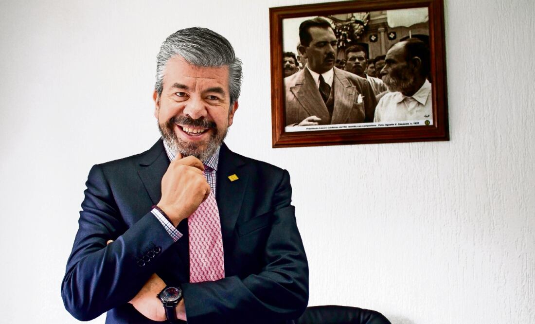 El líder del PRD-CDMX, Raúl Flores, pide al delegado en Cuauhtémoc que asuma la responsabilidad ante los hechos de corrupción de sus colaboradores (ARCHIVO EL UNIVERSAL)