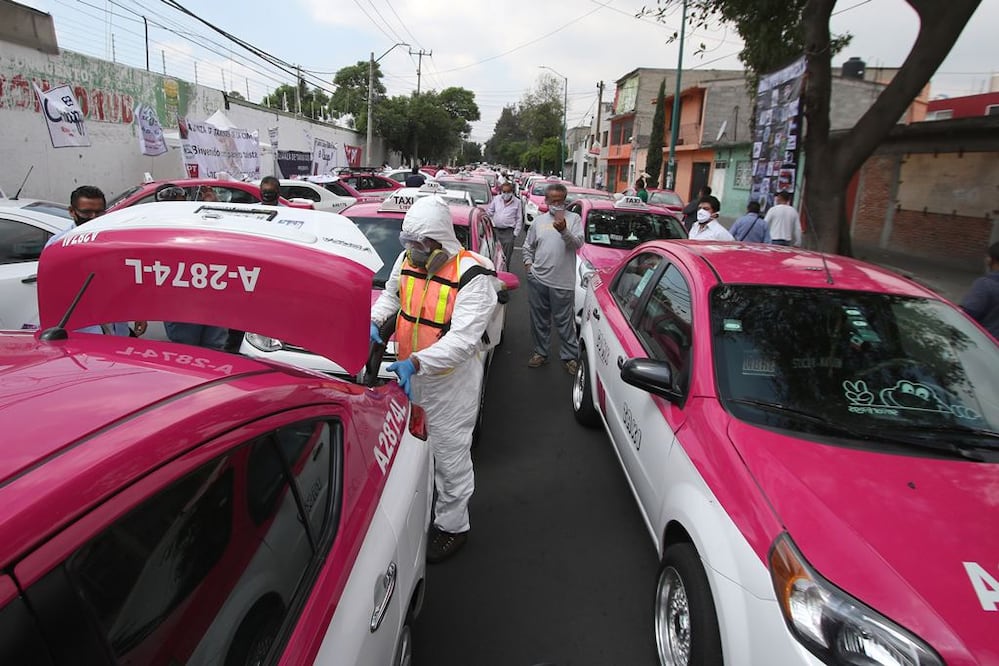 En la colonia Agrícola Oriental, se juntaron unos 530 taxistas para realizar el proceso. Foto: Carlos Mejía/EL UNIVERSAL