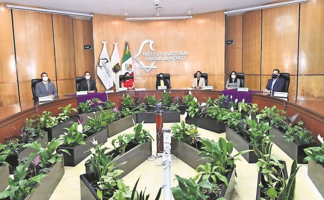 La presidenta del IECM, así como los consejeros sostuvieron que pese al recorte, “procuraremos cumplir con todas nuestras funciones”. Foto: ESPECIAL