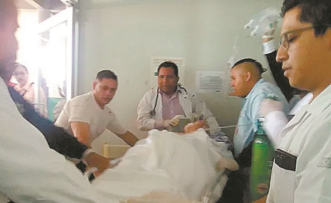 El agresor estuvo en un recorrido por la Unidad Habitacional Geovillas y después disparó al edil en su camioneta. El Ejército patrulló la zona. Foto: Especial