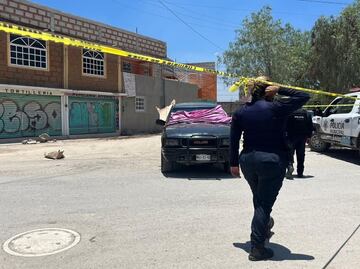 Sujetos en moto matan a balazos a madre e hija en El Rosario