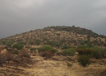 ¿Dónde está el cerro de Paula y por qué obliga a reacomodar pistas en Santa Lucía?
