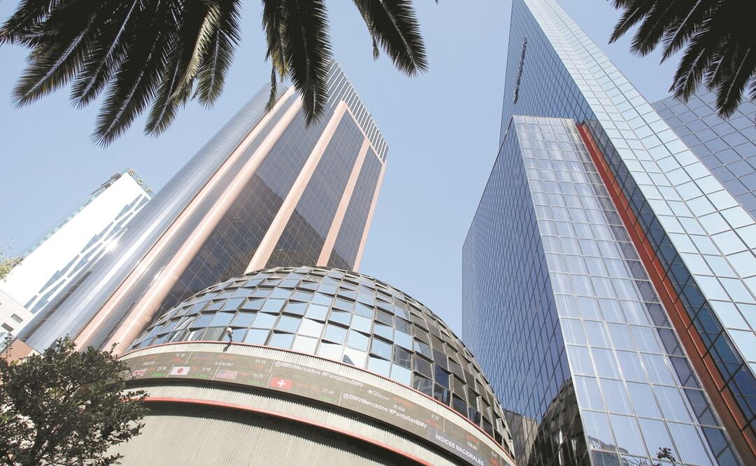 Las utilidades de 31 firmas de la BMV se incrementaron 3.6% el año pasado. Foto: GUSTAVO GRAF. REUTERS