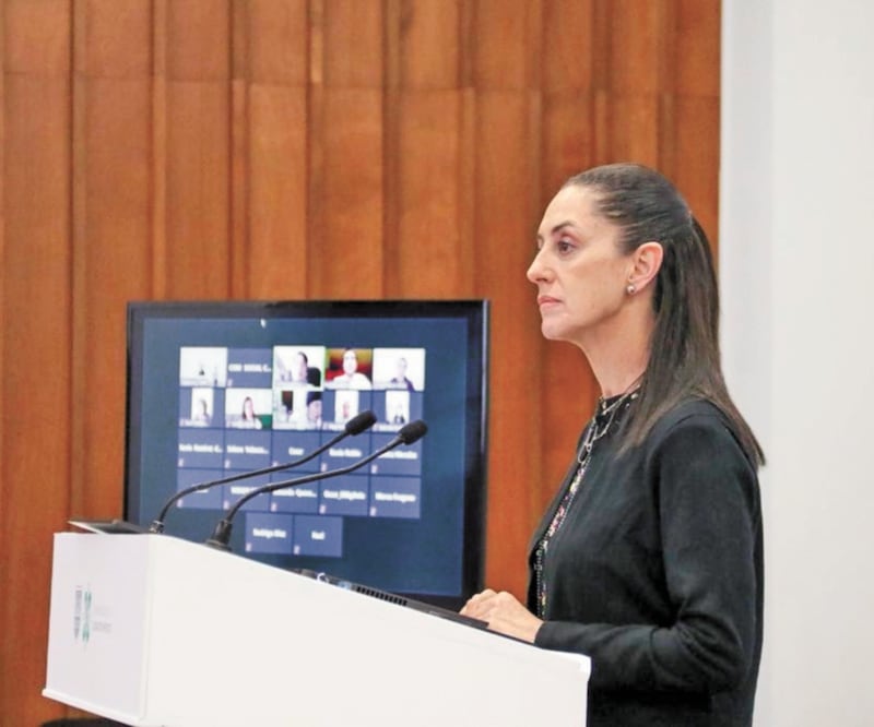 Claudia Sheinbaum informó que la Secretaría de Salud federal entregará alos estados los indicadores que se utilizan para la construcción del semáforo. Foto: ESPECIAL 