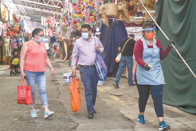 Científicos defienden el uso de cubrebocas