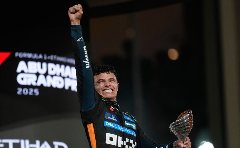 Checo Pérez felicita a Lando Norris tras campeonato / Foto: AP