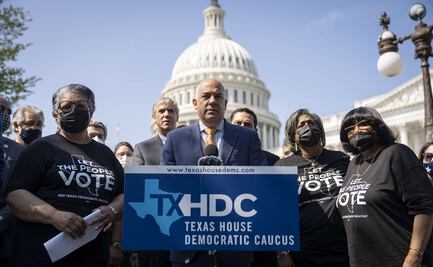 Emiten órdenes de arresto contra 52 legisladores demócratas de Texas