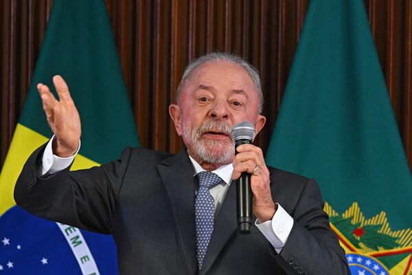 Brasil enfrentará cualquier intento de injerencia extranjera, afirma Lula; advertencia llega en medio de las tensiones con EU