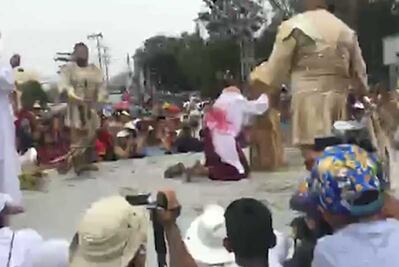 Piden crucificar a Cristo de Iztapalapa tras juicio y azotes 