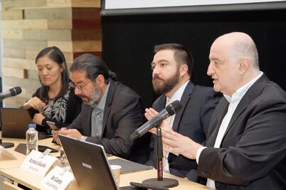 AMLO decide candidaturas en Morena: expertos