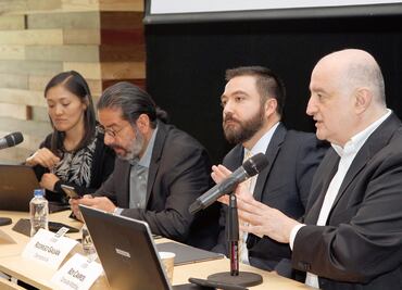 AMLO decide candidaturas en Morena: expertos