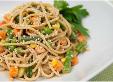 #RECETA Prepara deliciosos fideos con nuez