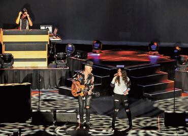 Jesse & Joy cantan por un amor libre