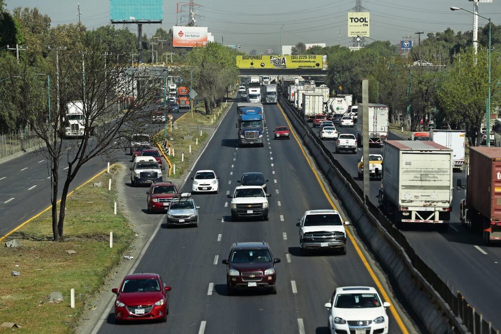 Expertos indican que falta inversión para el mantenimiento y conservación de carreteras. Foto: Iván Montaño | El Universal
