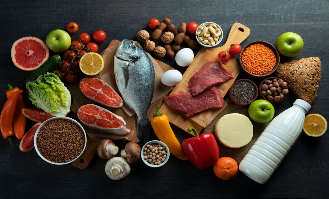 Modera la ingesta de estos alimentos para cuidar tu salud. Foto: Freepik