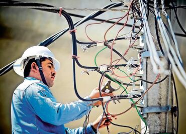 Tarifas eléctricas bajarán en septiembre