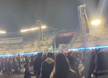 Así les fue en el sismo a los fans de Arctic Monkeys: no sonó la alerta en el Foro Sol