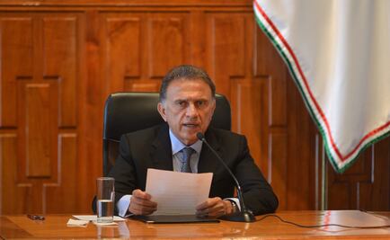 Trabajadores protestan contra Yunes por falta de pagos