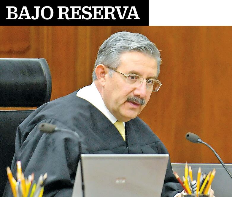 ¿Qué sucede con las ternas para nuevos ministros de la Corte?