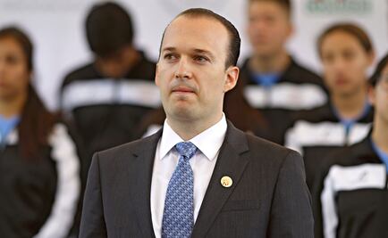 Recaban firmas para destituir a Kiril Todorov de la FMN