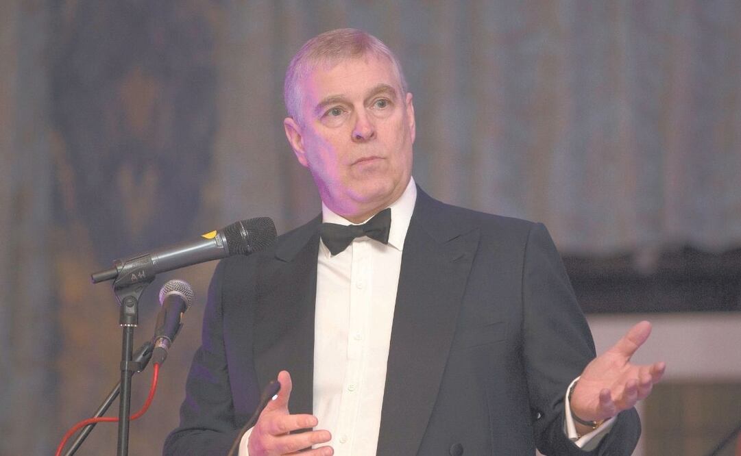 Virginia Giuffre afirma que el Príncipe Andrés la agredió en la casa de Jeffrey Epstein en Nueva York.