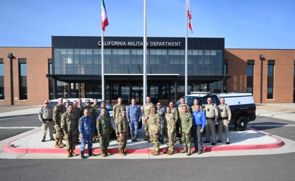Una delegación de la Defensa Nacional realizó una visita del 26 al 29 de enero de 2026, a las instalaciones de la Guardia Nacional de California. Foto: Especial