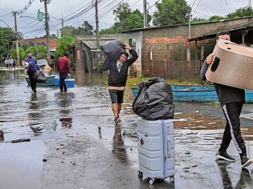 Lula anuncia apoyos para 200 mil familias damnificadas tras inundaciones al sur de Brasil