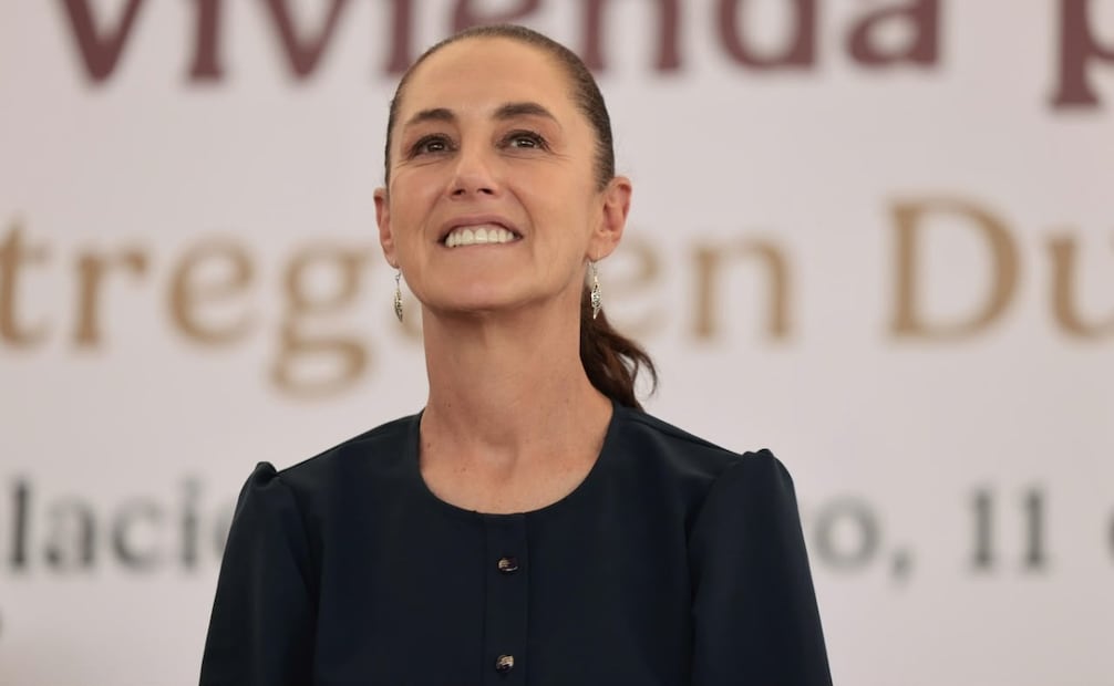 Sheinbaum promete beneficiar a más de 11 millones de familias con vivienda en Durango; defiende la condonación de créditos.
Foto: Especial.