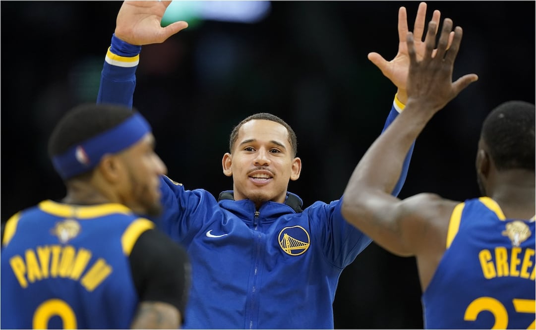 Juan Toscano no seguirá en los Warriors, el mexicano llegaría a los Lakers / FOTO: AP