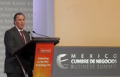 Prevé Hacienda momentos "tensos y difíciles"