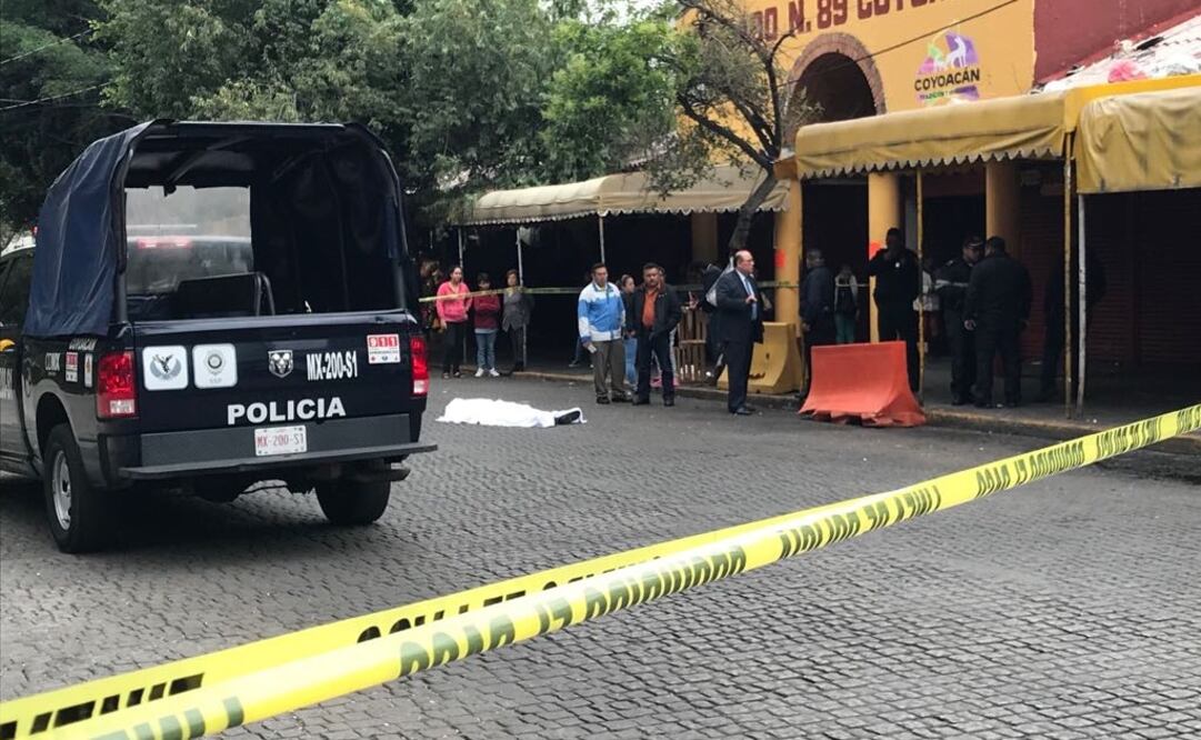 Los comerciantes fueron quienes avisaron a la policía sobre el hecho.(Fotografía: Especial)