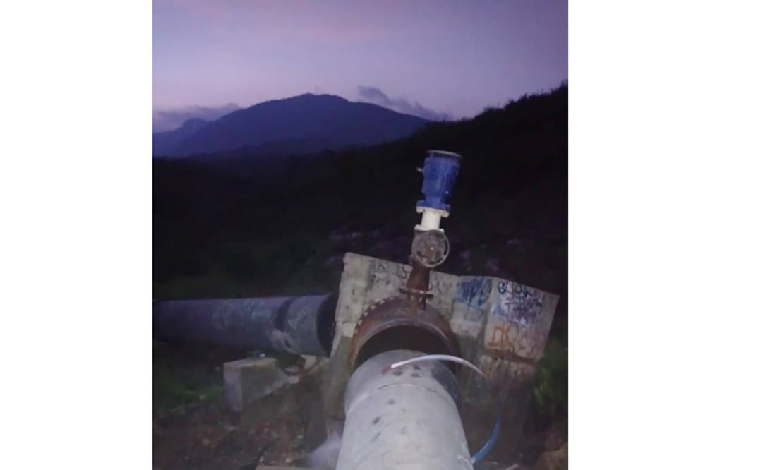 Tubería averiada por lluvias en Chiapas. (FOTO: Especial)