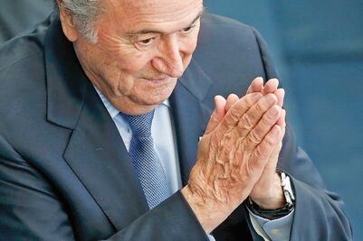 La ‘presión’ manda a Blatter al hospital  