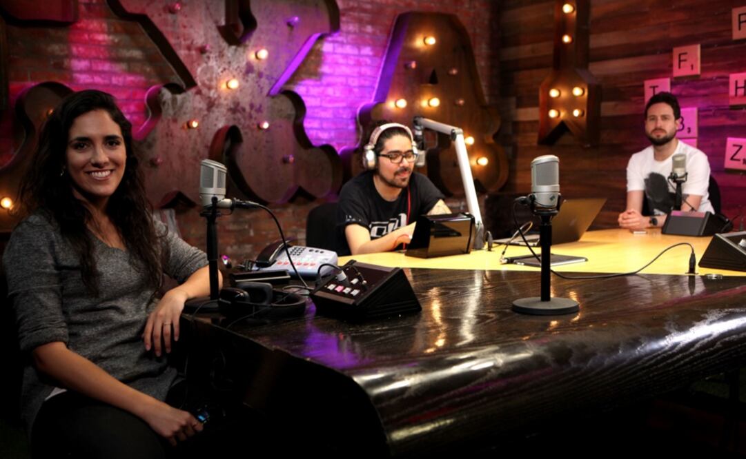 La emisión se escucha de lunes a viernes de las 19:00 a las 21:00 horas. FOTO: VALENTE ROSAS / EL UNIVERSAL
