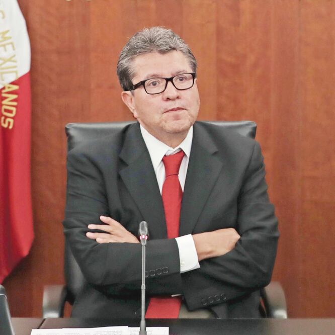 El senador Ricardo Monreal dijo que el pasado 17 de septiembre en el Diario Oficial de la Federación se publicó el acuerdo de la Junta de Gobierno del Inegi por el cual se subieron el salario. ARCHIVO EL UNIVERSAL