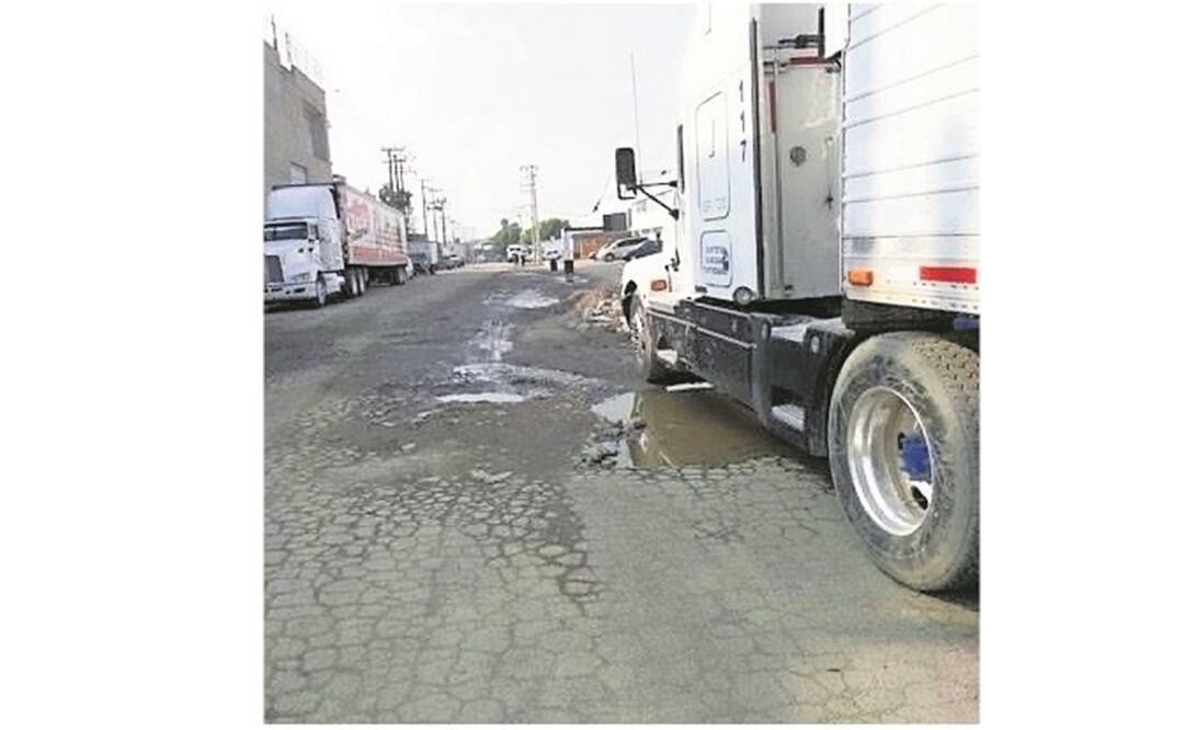 Las condiciones en las que se encuentran las calles de las zonas industriales hace que los inversionistas se retiren, advirtió la Unidem. Foto: ESPECIAL