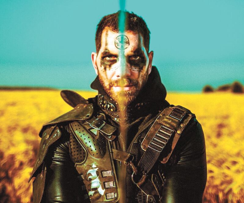 El director de Sin origen retoma el mito de seres que se transforman para volar y se alimentan de sangre. Foto: CORTESÍA