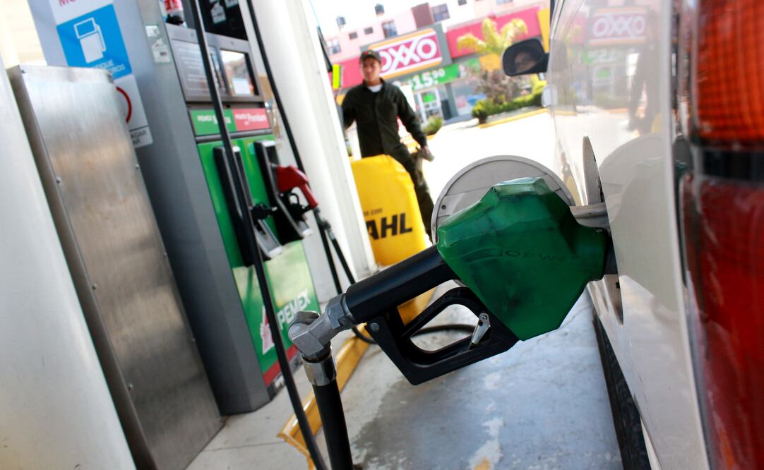 5 mitos y realidades sobre el ahorro de gasolina