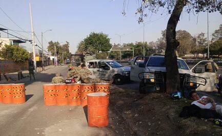 Elementos de la Marina y un motociclista resultan lesionados tras accidente vial en Rinconada Granjas Coapa; ninguno fue hospitalizado