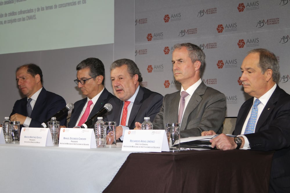Conferencia de prensa conjunta la Asociación Mexicana de Instituciones de Seguros y la Asociación de Bancos de México (CARLOS MEJÍA. EL UNIVERSAL)