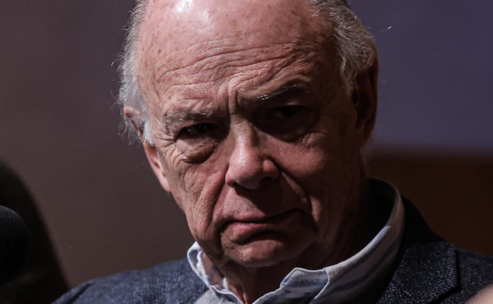 El escritor Enrique Krauze durante la Presentación de su libro "Caudillos culturales en la revolución Mexicana" en el Colegio Nacional. Foto: Gabriel Pano/EL UNIVERSAL.