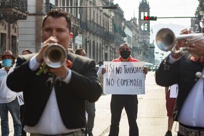 Músicos de Michoacán se manifiestan con canciones en demanda de apoyos ante Covid-19