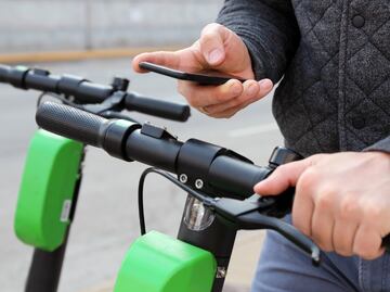 ¿Qué tan barato es viajar en scooter?