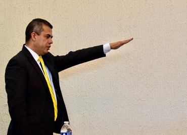 Tras 43 días sin presidente municipal, rinde protesta nuevo dirigente sustituto en Tultepec