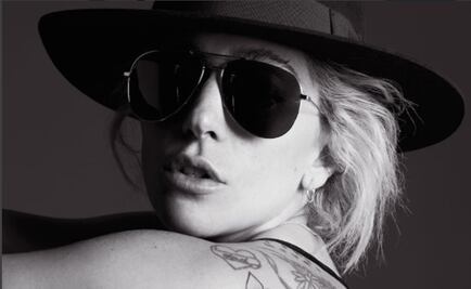 Lady Gaga destapa parte de su seno en portada de revista