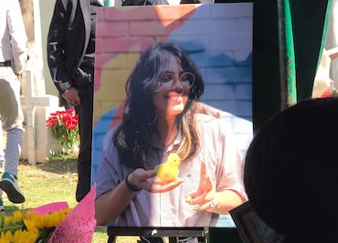 “Hasta la raíz”, la canción con la que amigas le dan el último adiós a Yaretzi, fallecida en accidente de la Línea 3