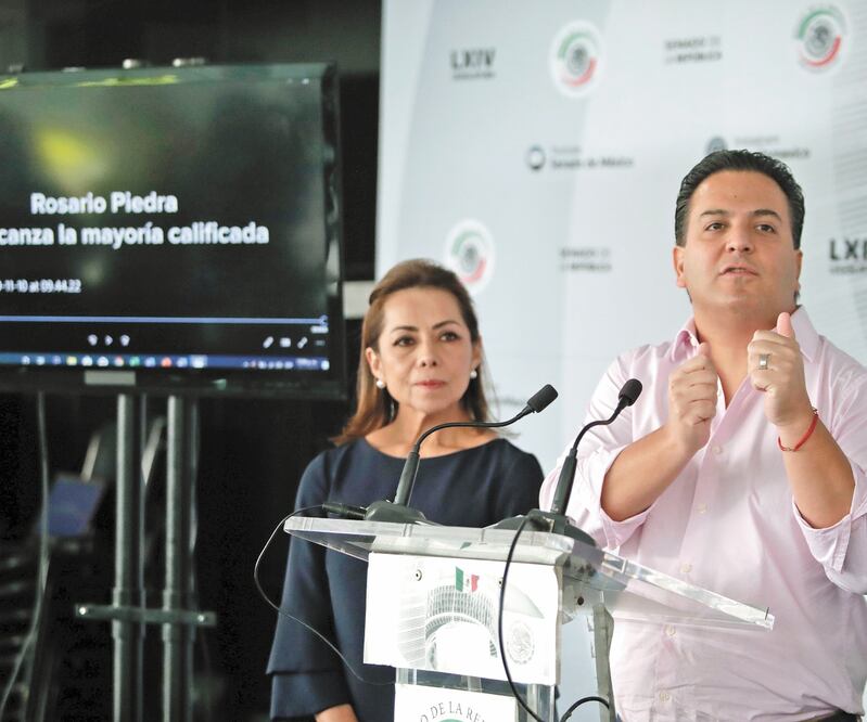 El senador Damián Zepeda expresó que no hay justificación para que no se reponga el procedimiento de elección del titular de la CNDH. Foto/IVÁN STEPHENS. EL UNIVERSAL