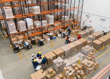 Advierten riesgos del plan de Sheinbaum para abasto de medicamentos; generará sobreprecio, dicen en la industria farmacéutica